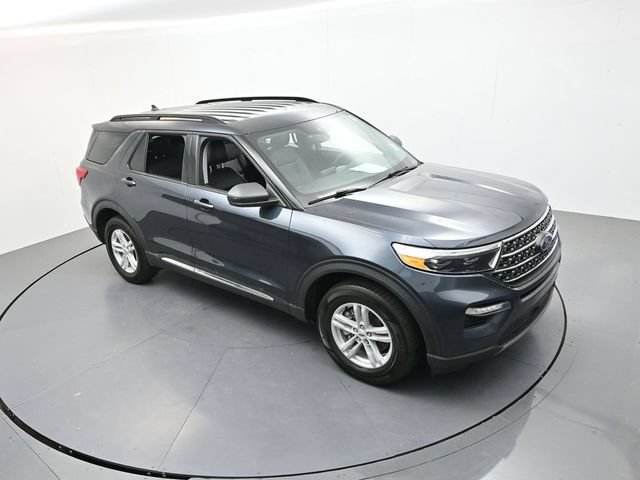 Certified 2023 Ford Explorer XLT w/ Equipment Group 202A AWD/4WD image 34