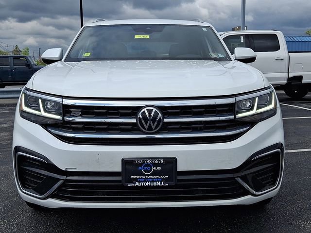 Used 2022 Volkswagen Atlas Cross Sport SEL R-Line AWD/4WD image 2