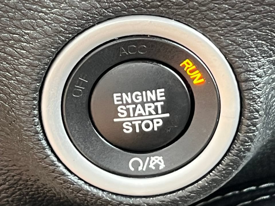 Used 2022 Dodge Challenger GT w/ Driver Convenience Group AWD/4WD image 27