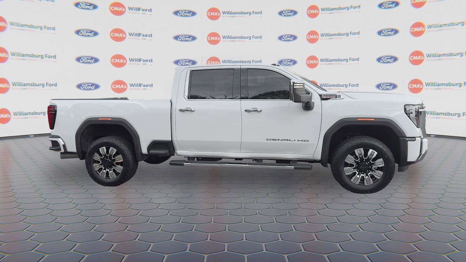 Used 2025 GMC Sierra 2500 Denali w/ Denali Reserve Package image 3