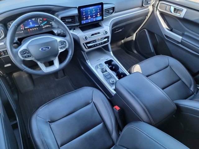 Certified 2023 Ford Explorer XLT w/ Equipment Group 202A AWD/4WD image 39