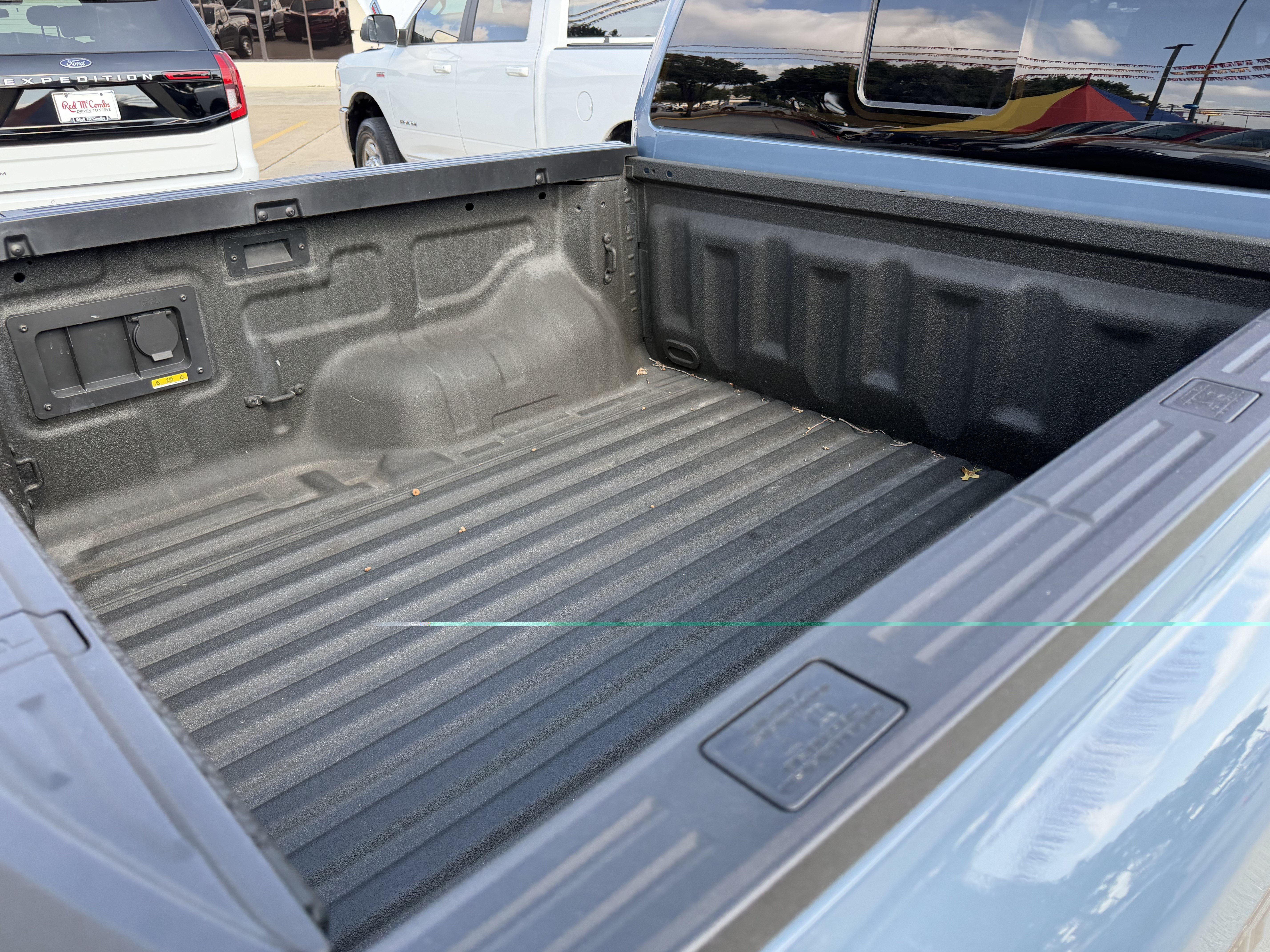 Certified 2025 Ford Ranger Lariat w/ Trailer Tow Package RWD image 8