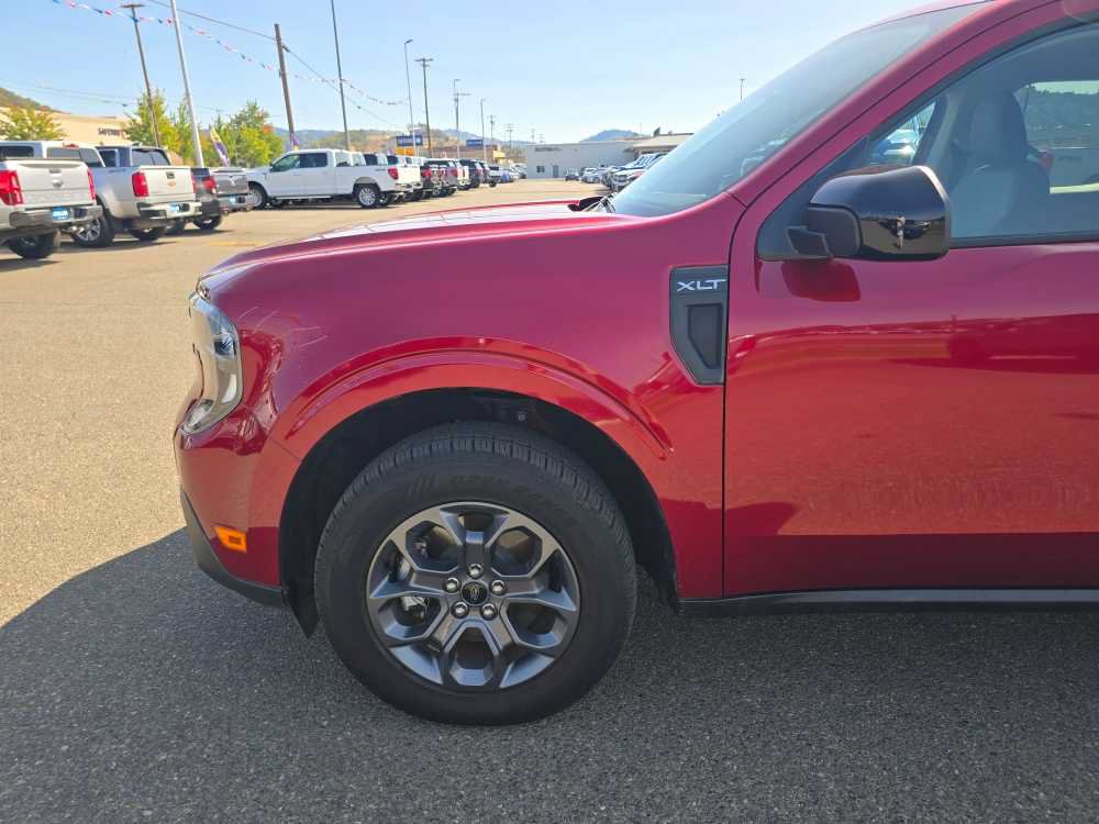Certified 2025 Ford Maverick XLT w/ XLT Luxury Package FWD image 20