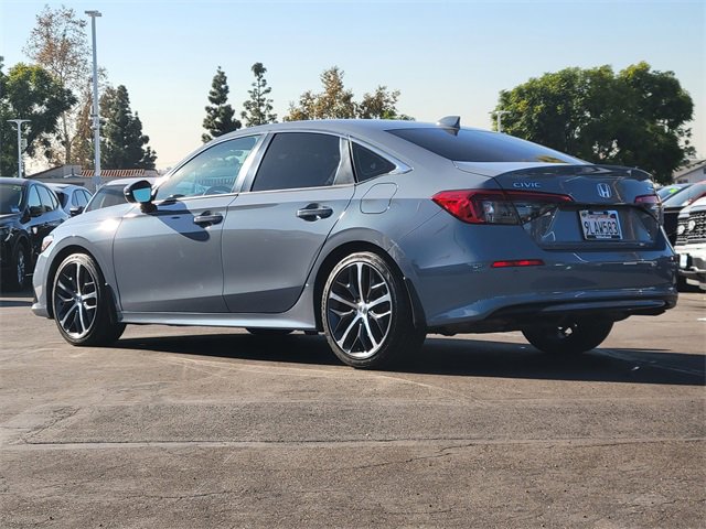 Used 2024 Honda Civic Touring image 2