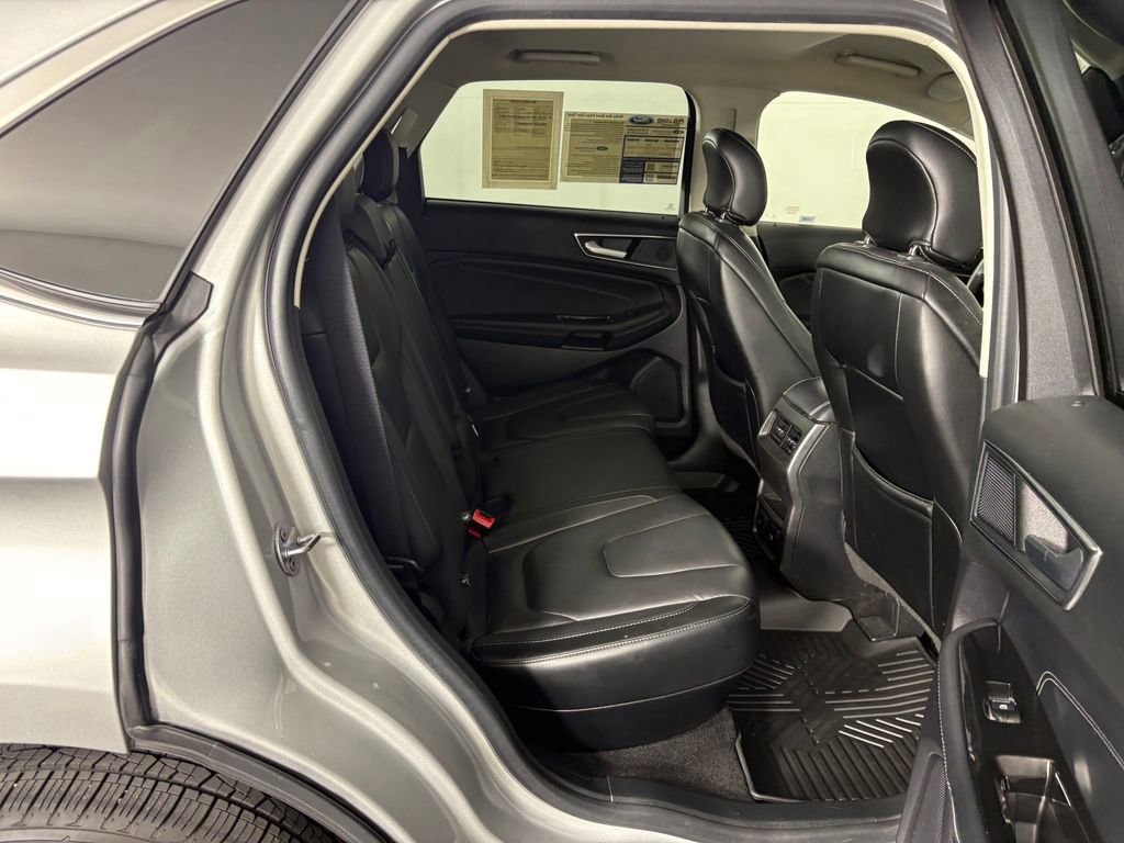 Certified 2019 Ford Edge Titanium image 35