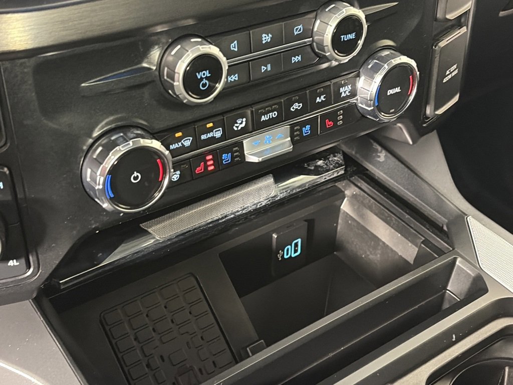 Certified 2024 Ford F350 Lariat w/ Sport Appearance Package image 21