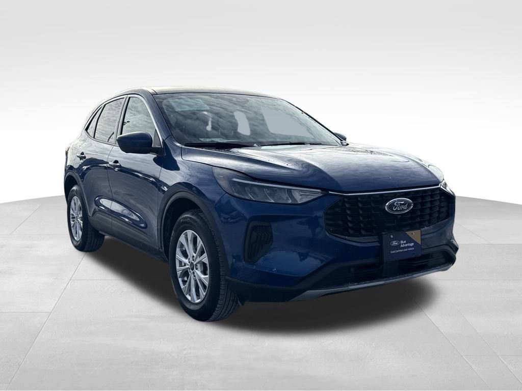 Certified 2023 Ford Escape Active w/ Tech Pack #2 image 5