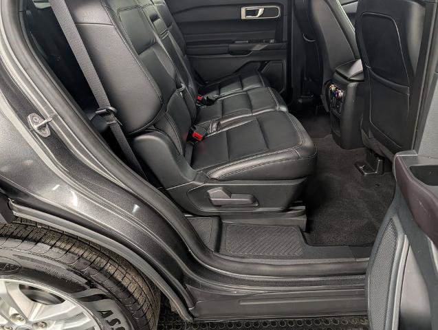 Certified 2020 Ford Explorer XLT w/ Equipment Group 202A AWD/4WD image 26