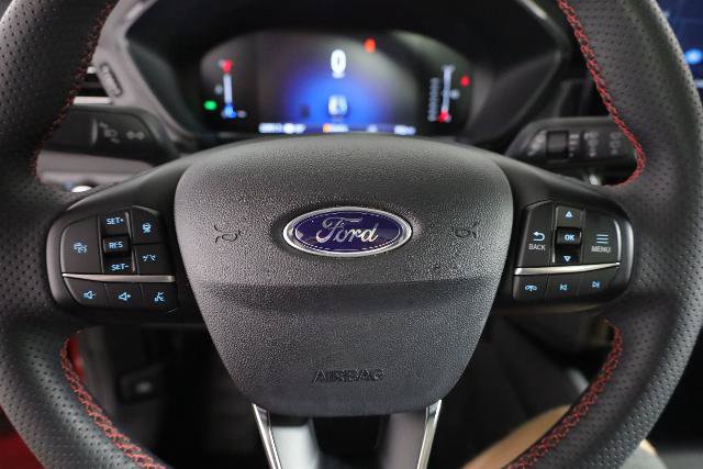 Certified 2023 Ford Escape ST-Line w/ Tech Pack #1 AWD/4WD image 15