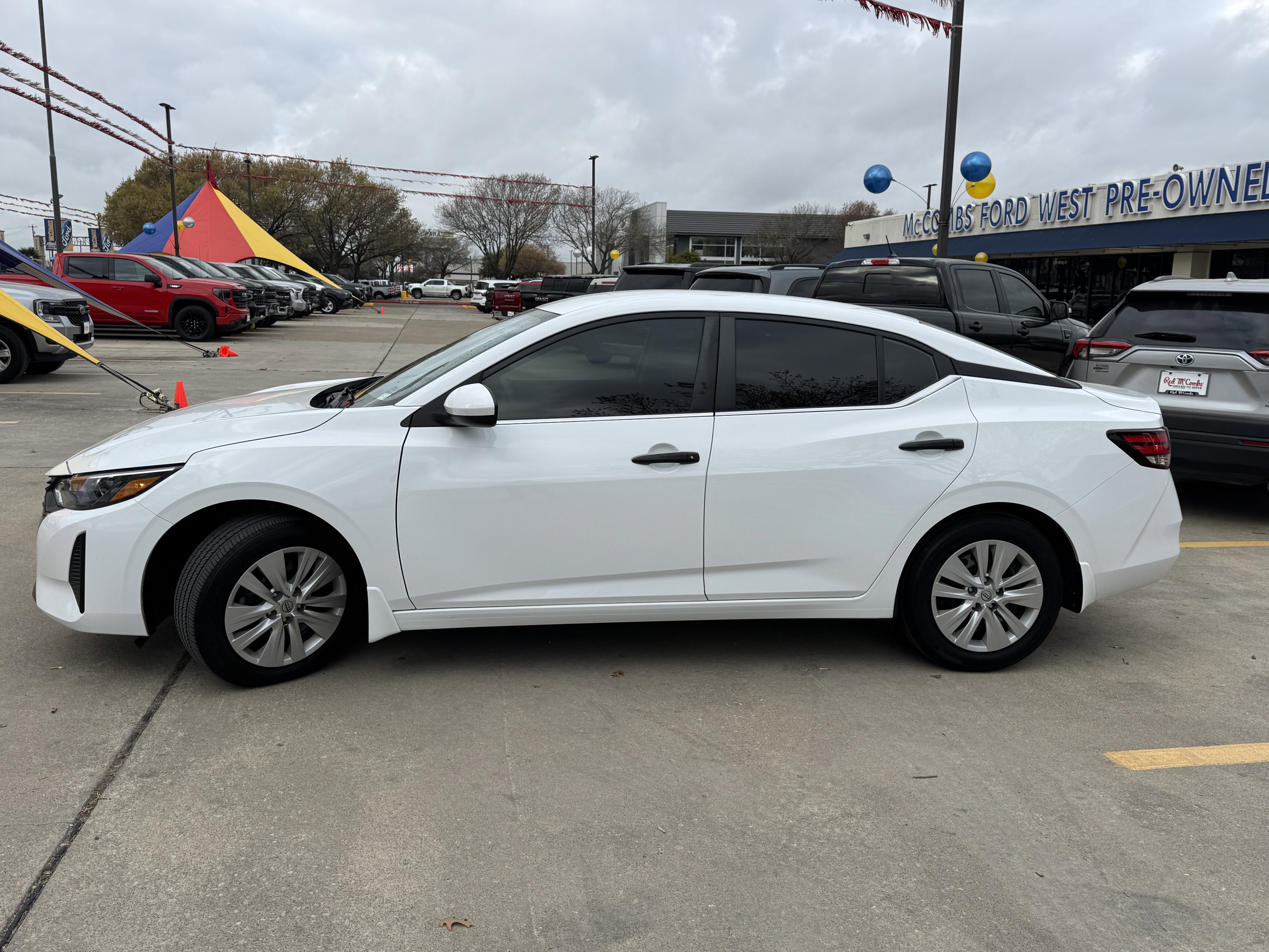 Used 2024 Nissan Sentra S image 9