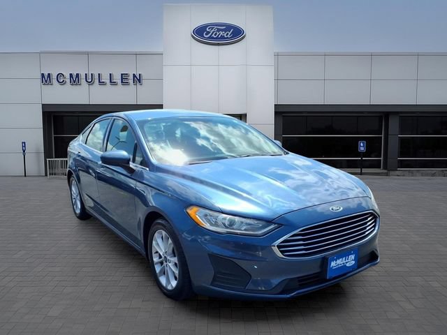 Certified 2019 Ford Fusion SE FWD image 3