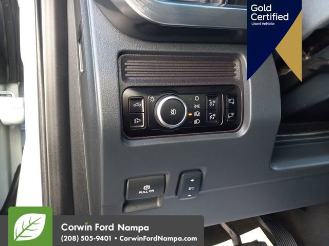 Certified 2025 Ford F350 Lariat w/ Black Appearance Package image 15