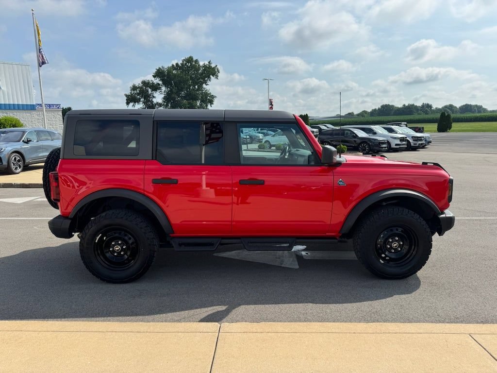 Certified 2023 Ford Bronco Black Diamond AWD/4WD image 8
