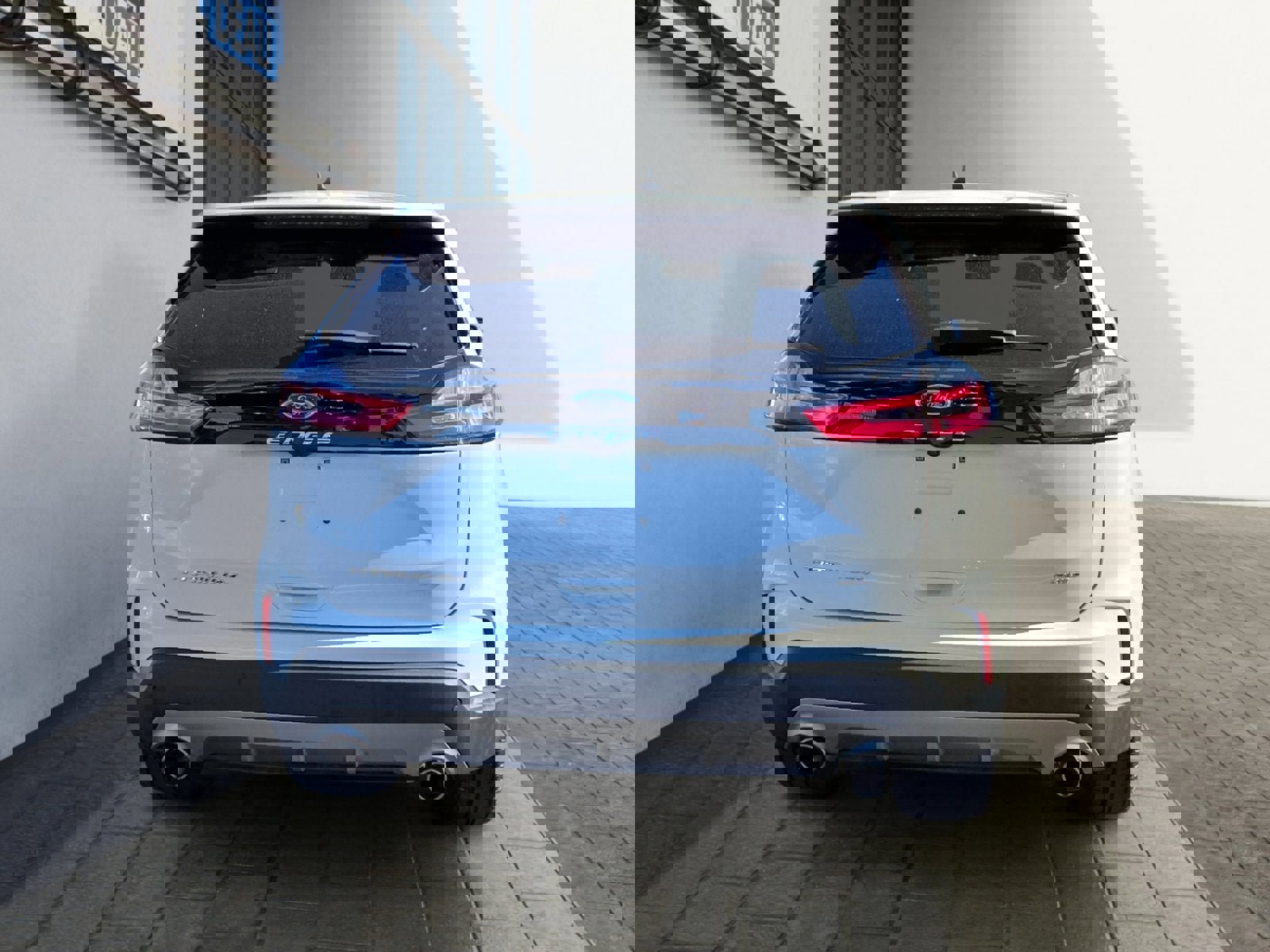 Certified 2024 Ford Edge Titanium w/ Equipment Group 301A image 4