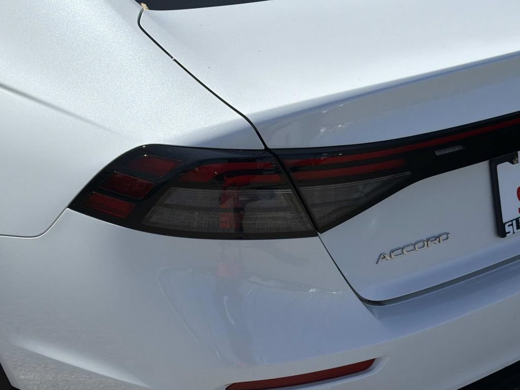 Used 2024 Honda Accord EX image 8