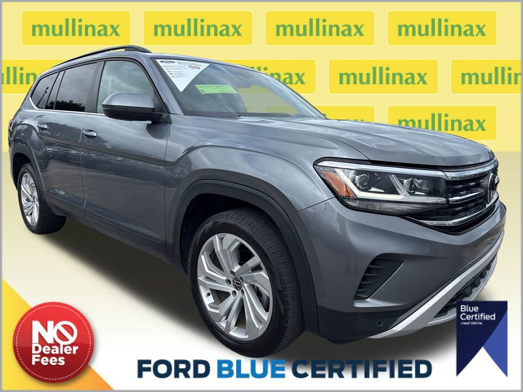 Used 2023 Volkswagen Atlas SE w/ Panoramic Sunroof Package image 5