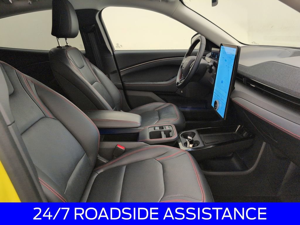 Certified 2025 Ford Mustang Mach-E Premium w/ Sport Appearance Package AWD/4WD image 15