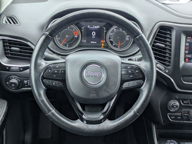 Used 2019 Jeep Cherokee Latitude Plus AWD/4WD image 15