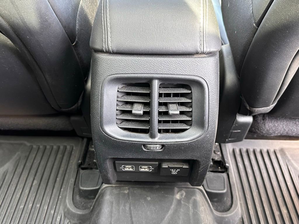 Used 2022 Jeep Cherokee Limited w/ Mopar Interior Package image 20