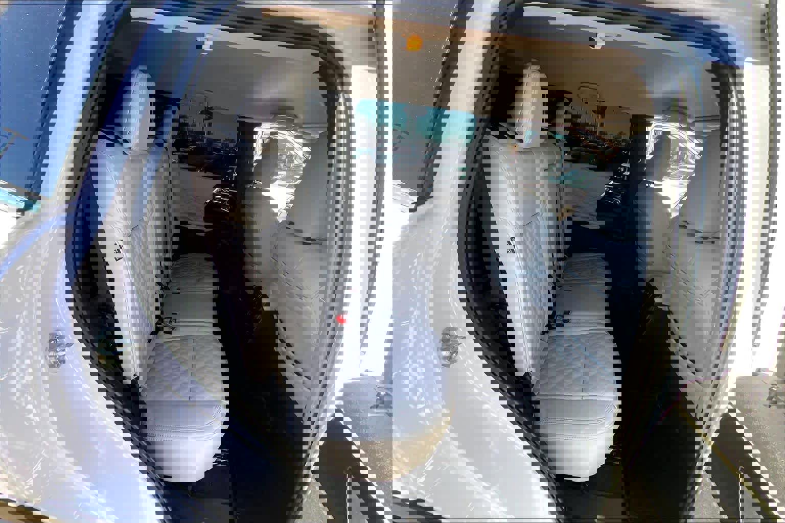 Used 2023 Mitsubishi Outlander SEL image 19