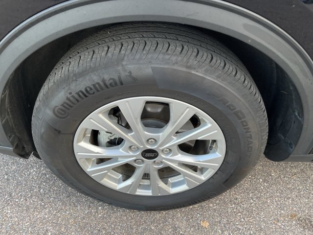 Certified 2023 Ford Escape Active AWD/4WD image 11