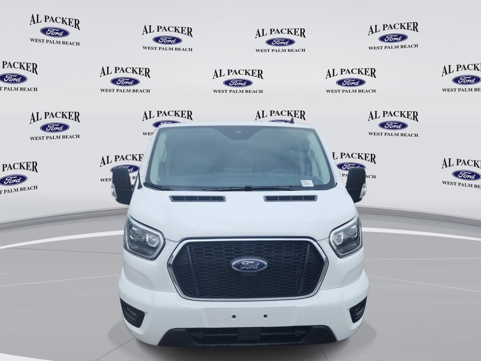 Certified 2023 Ford Transit 350 XLT RWD image 9