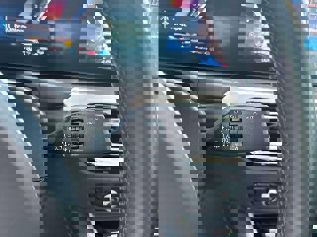 Used 2024 BMW 330i xDrive Sedan image 25