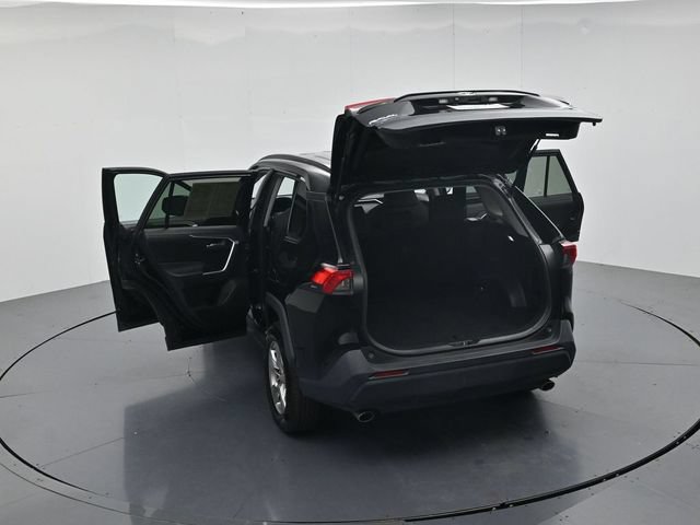 Used 2023 Toyota RAV4 XLE AWD/4WD image 46