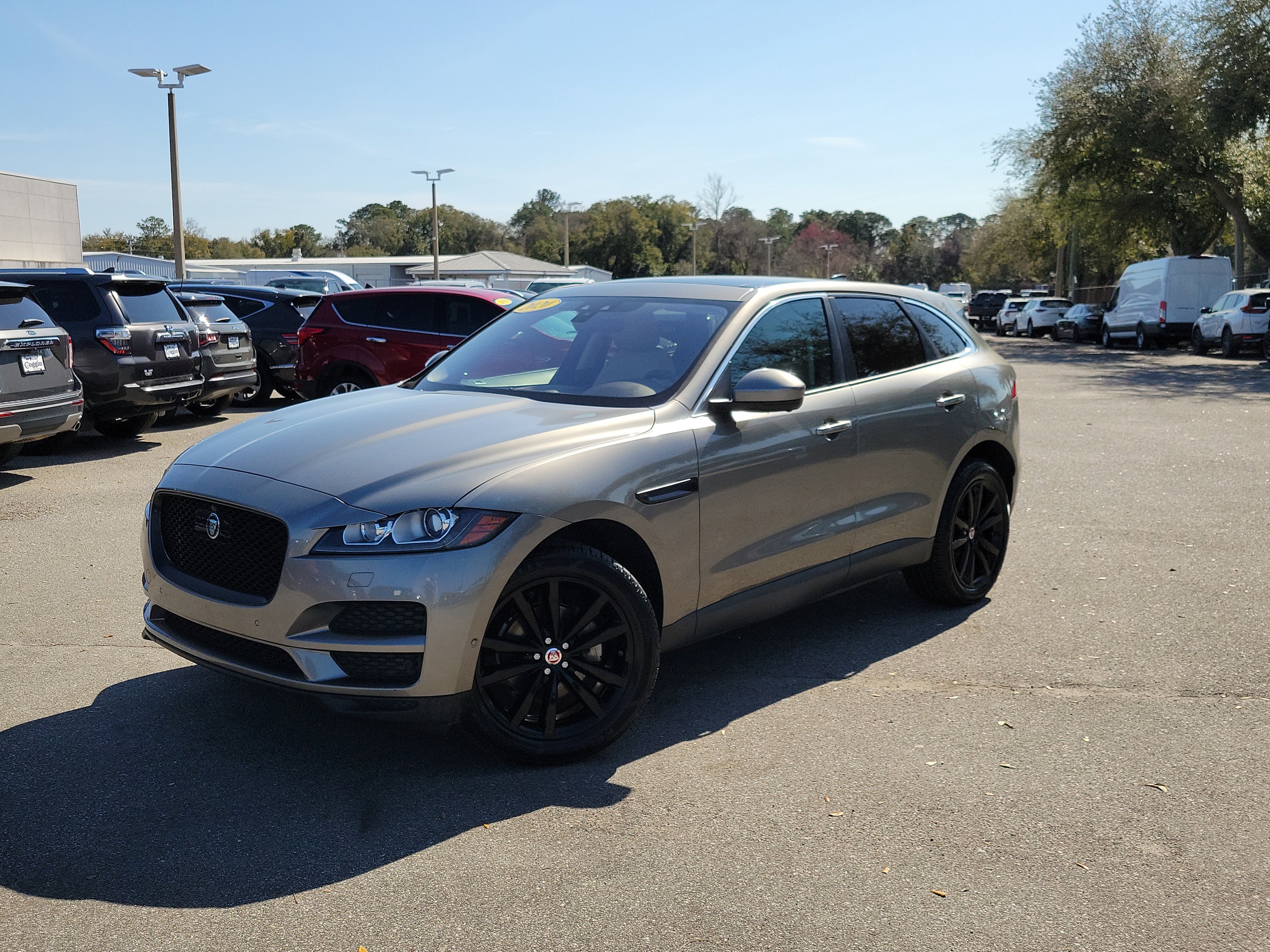 Used 2020 Jaguar F-PACE Prestige image 1