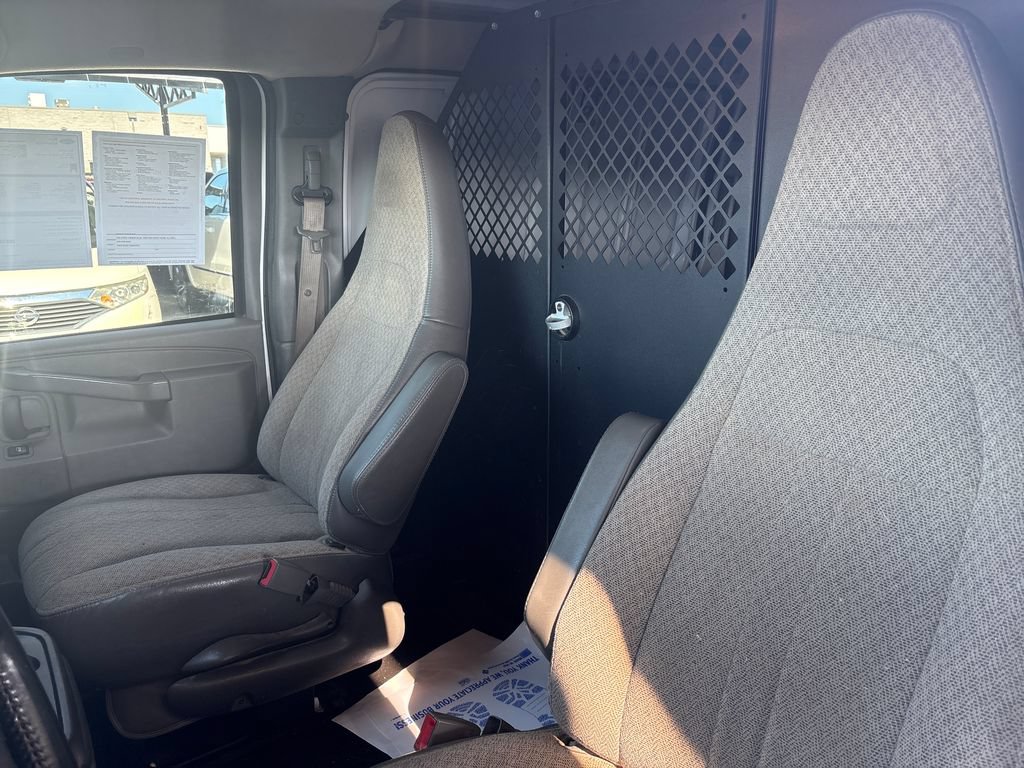 Used 2023 Chevrolet Express 2500 w/ Driver Convenience Package RWD image 12