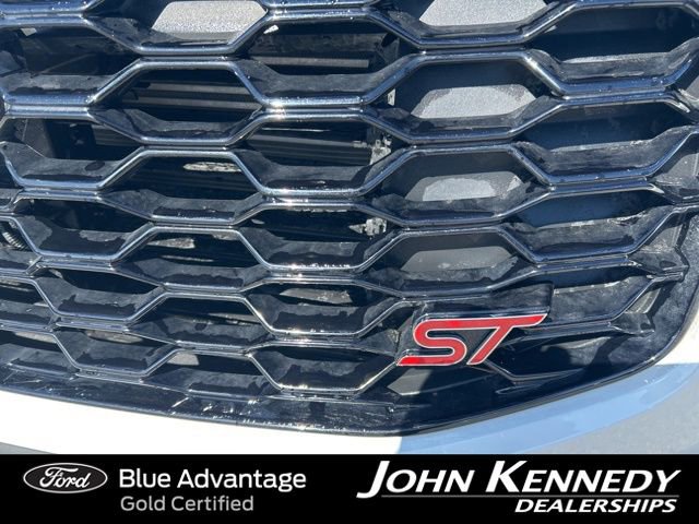 Certified 2025 Ford Explorer ST w/ Sun And Sound Package AWD/4WD image 4