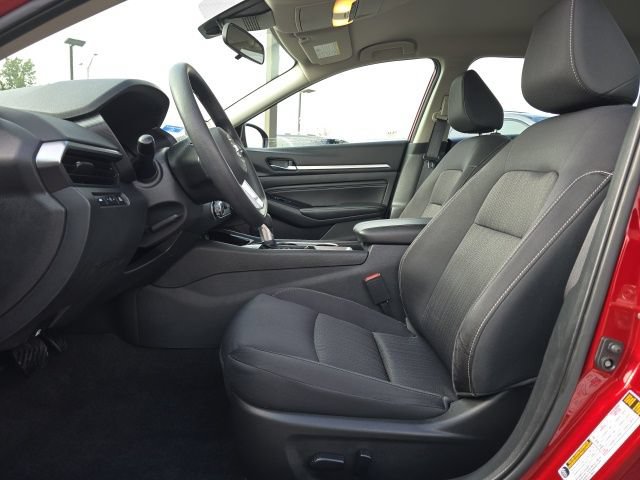 Used 2021 Nissan Altima 2.5 SV AWD/4WD image 11