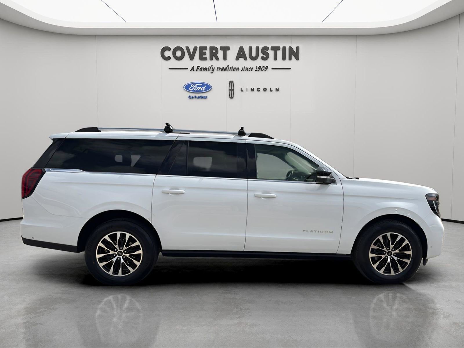 Certified 2025 Ford Expedition Max Platinum AWD/4WD image 6