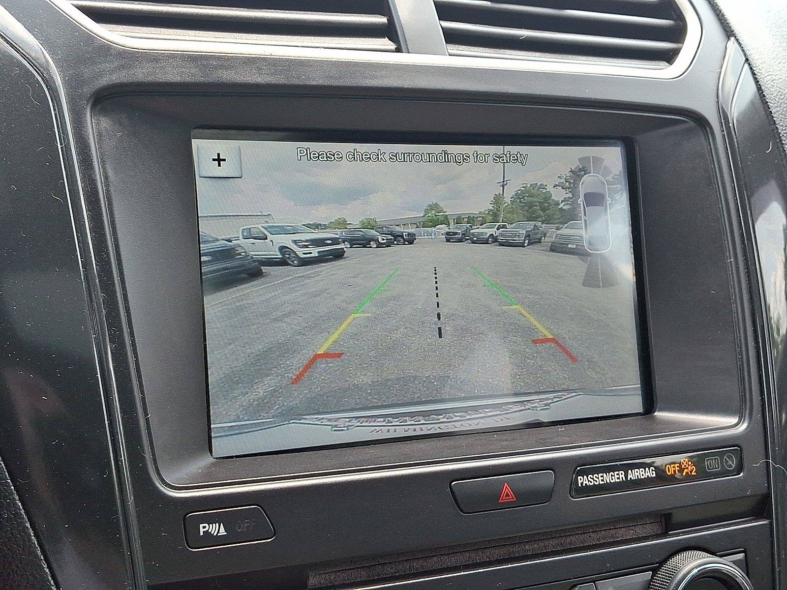 Certified 2018 Ford Explorer XLT w/ Equipment Group 202A AWD/4WD image 19