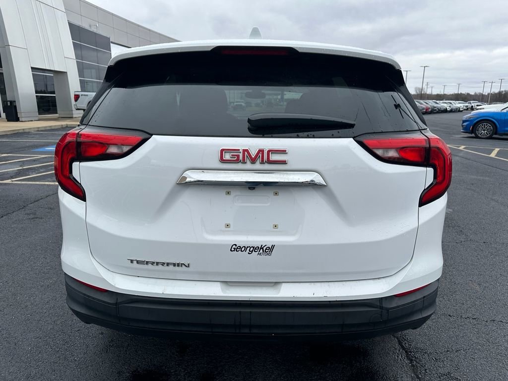 Used 2020 GMC Terrain SLE image 21