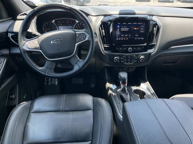 Used 2023 Chevrolet Traverse RS w/ LPO, Floor Liner Package FWD image 17