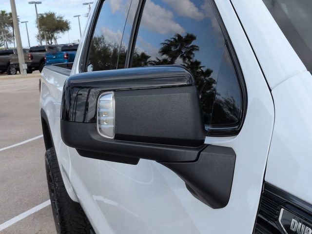 Used 2023 GMC Sierra 1500 AT4 w/ AT4 Preferred Package image 11