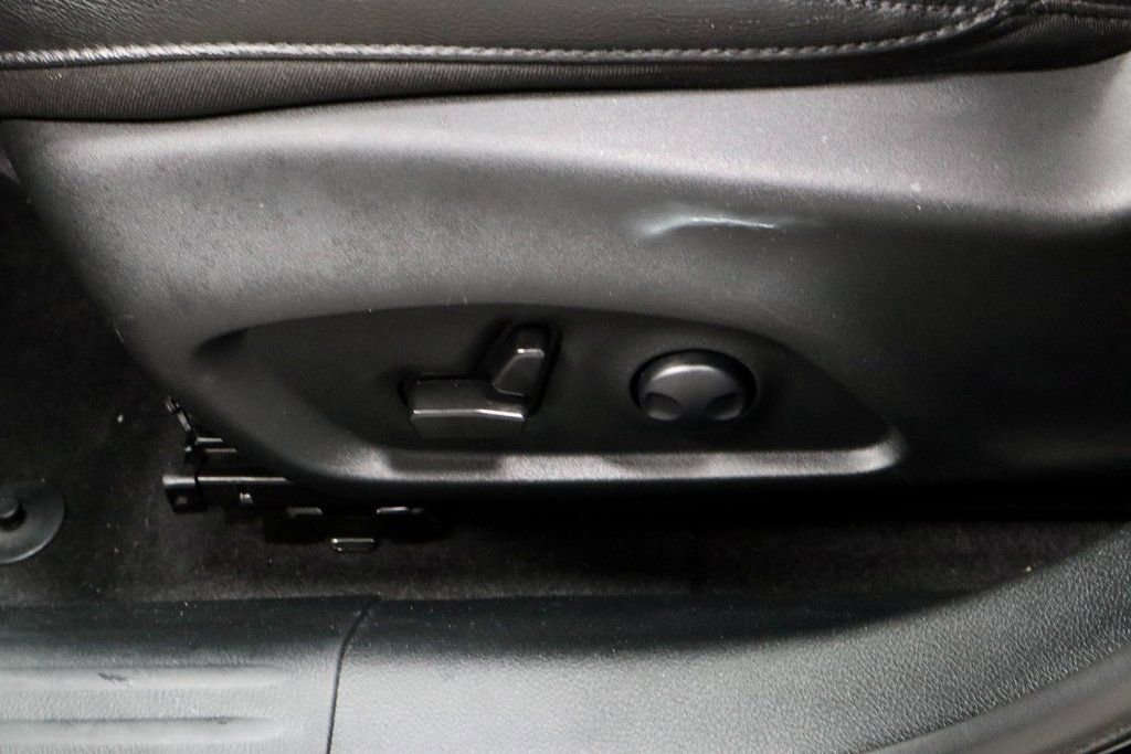 Used 2024 Jeep Compass Limited image 24