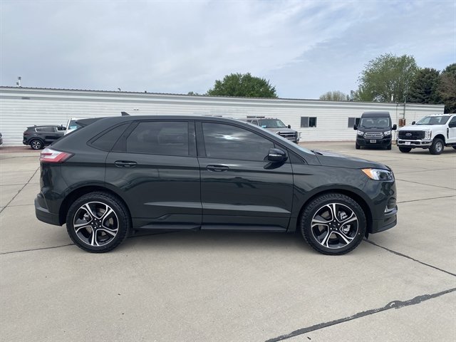 Certified 2023 Ford Edge ST AWD/4WD image 4