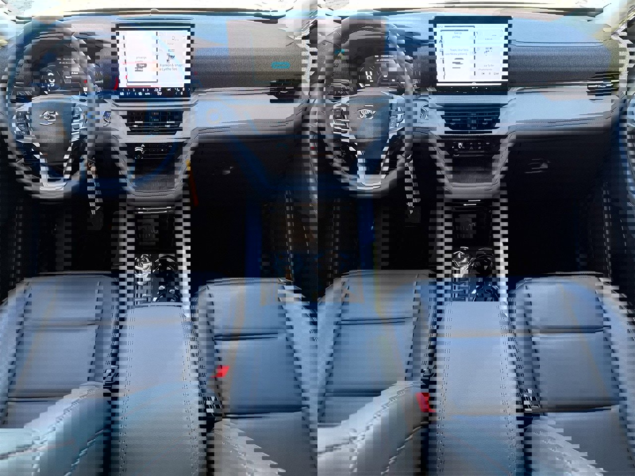 Certified 2025 Ford Explorer Active w/ Active Comfort Package image 10