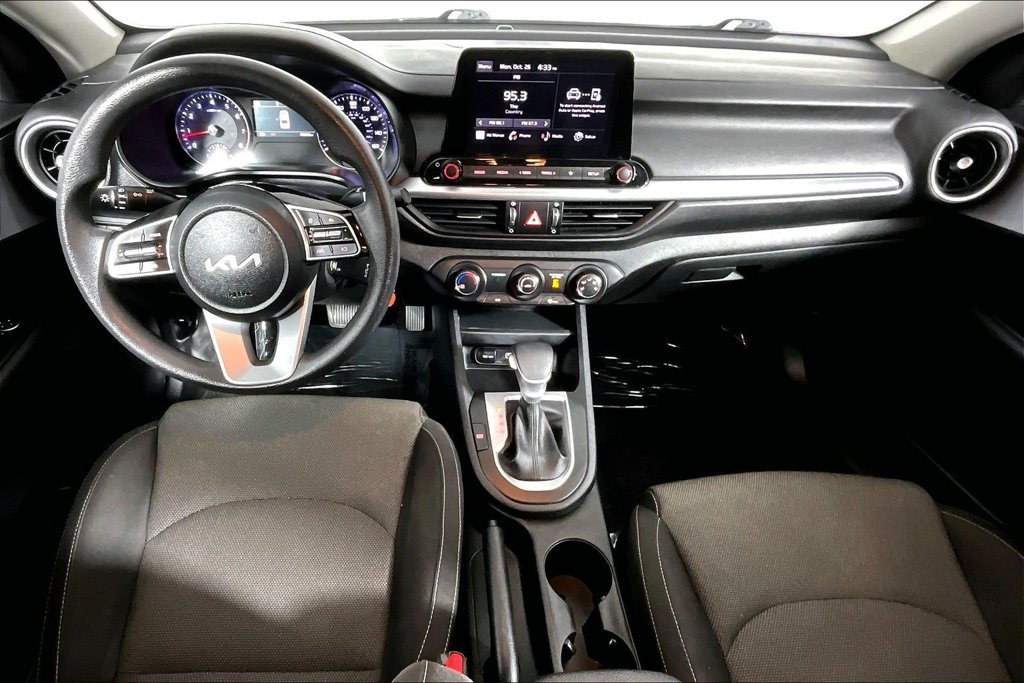 Used 2024 Kia Forte LXS FWD image 15