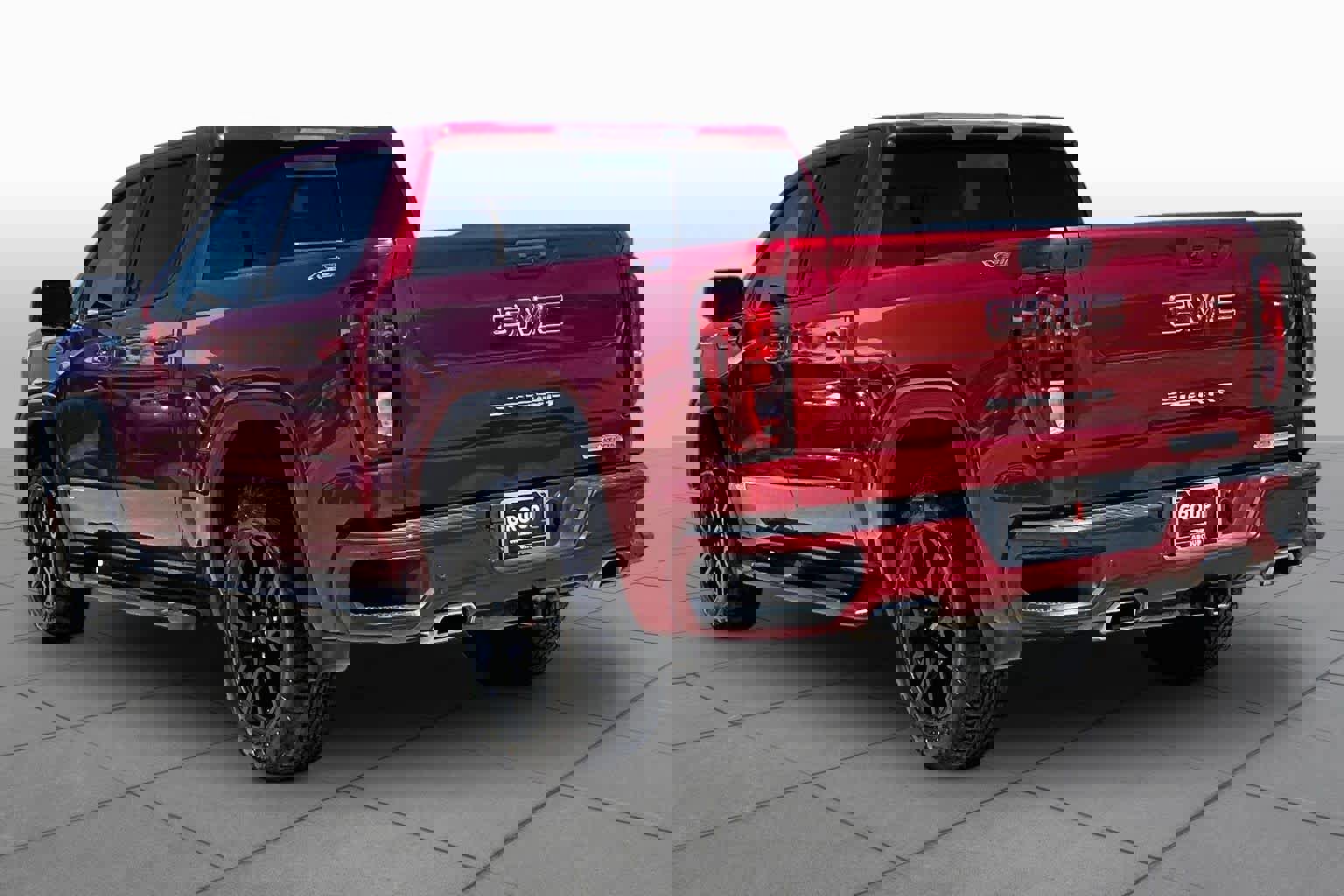 Used 2022 GMC Sierra 1500 Elevation w/ Elevation Premium Package AWD/4WD image 11