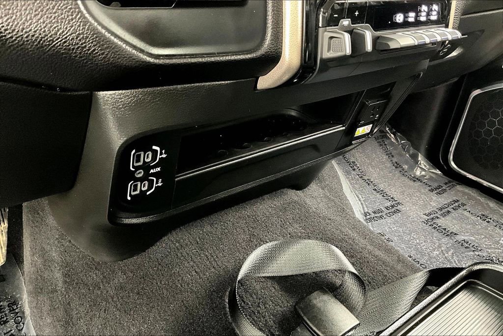 Used 2024 RAM 2500 Laramie w/ Safety Group image 33