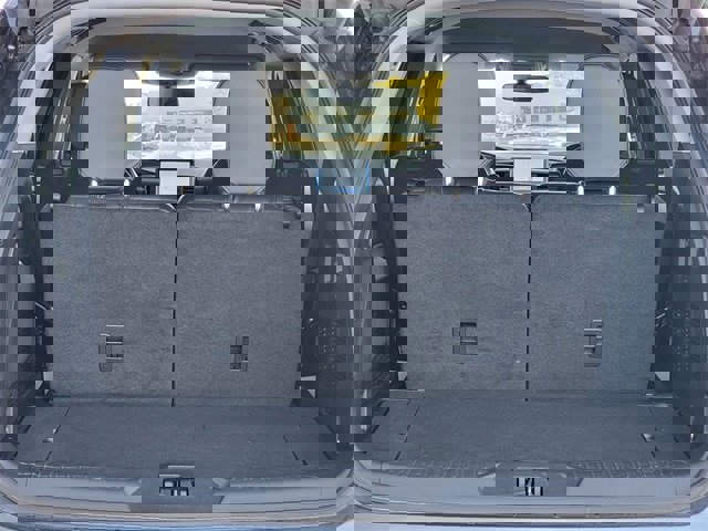 Certified 2022 Ford Explorer Limited w/ Equipment Group 301A image 23