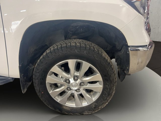Used 2021 Toyota Tundra Limited w/ TRD Off-Road Package AWD/4WD image 34