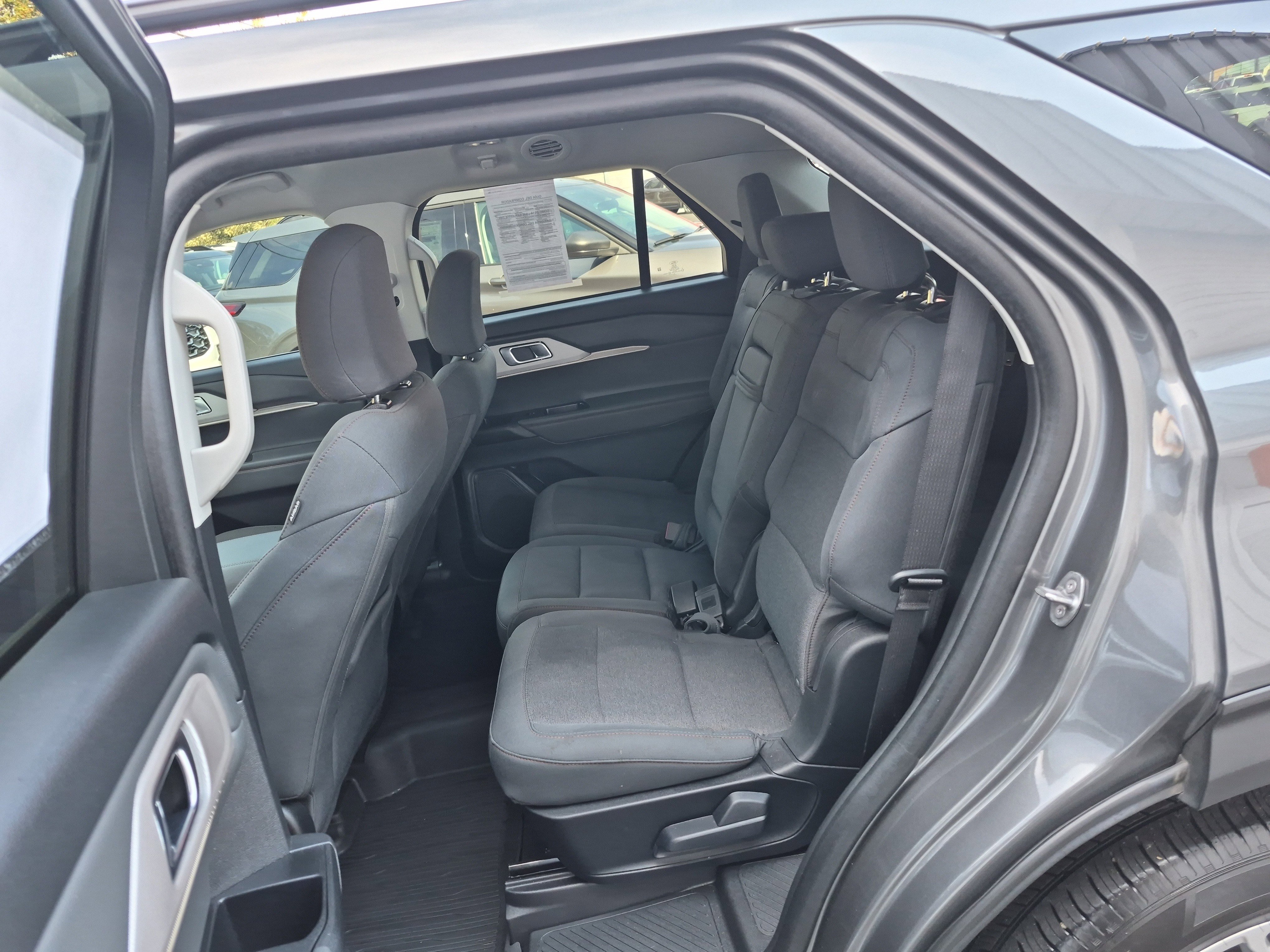 Certified 2025 Ford Explorer Active image 14