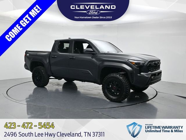 Used 2025 Toyota Tacoma SR5