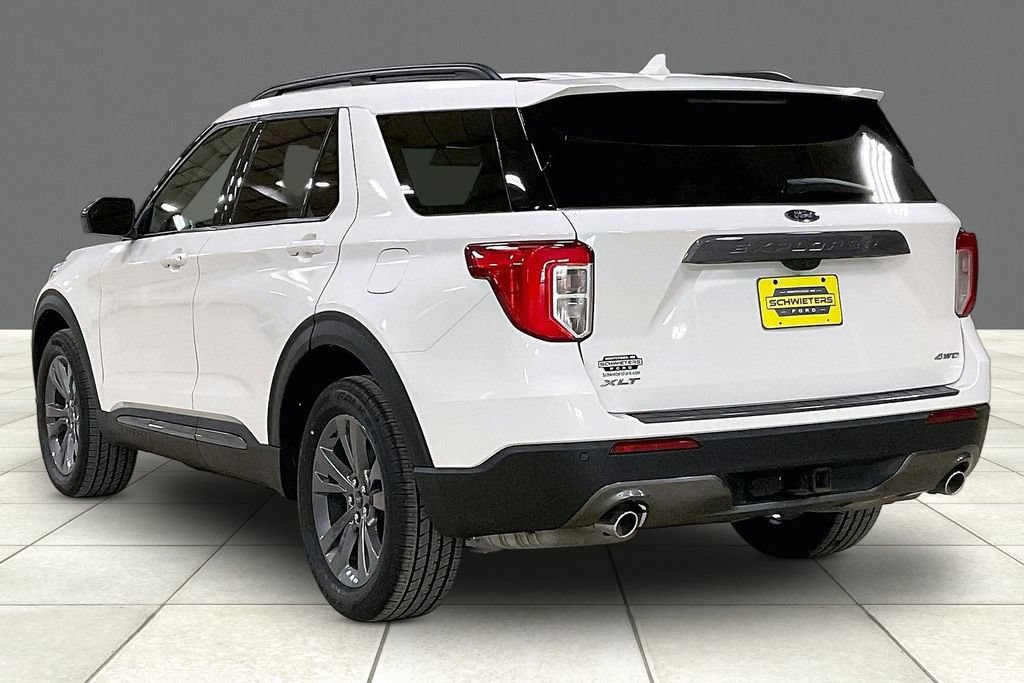 Certified 2023 Ford Explorer XLT w/ Equipment Group 202A AWD/4WD image 11