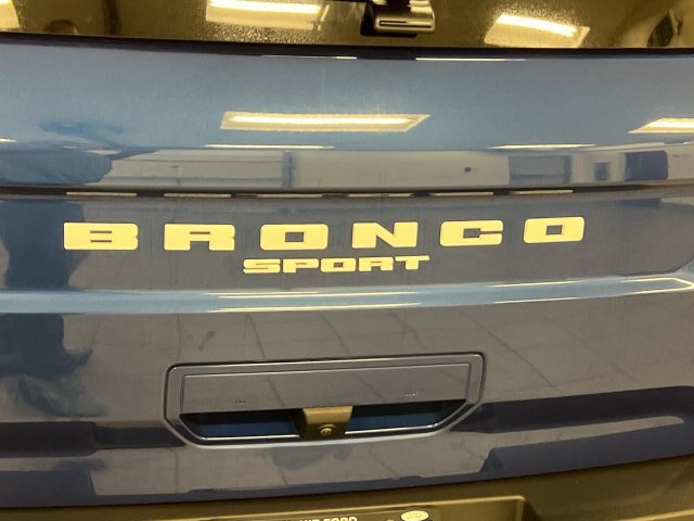 Certified 2023 Ford Bronco Sport Outer Banks w/ Tech Package AWD/4WD image 17