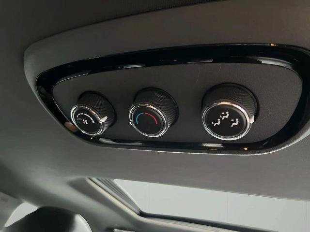 Used 2024 Dodge Durango GT AWD/4WD image 16